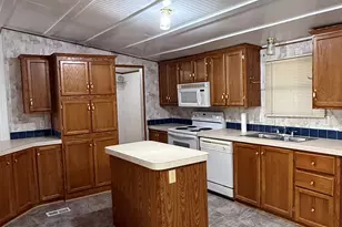 115 Knotty Pine Dr, Chandler, TX 75758 - Photo 7