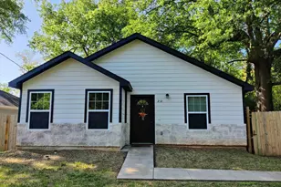 212 Lenox, Pittsburg, TX 75686 - Photo 1