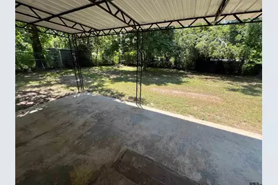 611 Hickory, Hughes Springs, TX 75656 - Photo 7