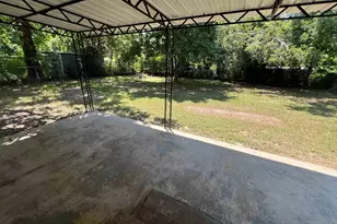 611 Hickory, Hughes Springs, TX 75656 - Photo 7