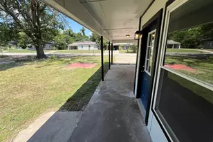 611 Hickory, Hughes Springs, TX 75656 - Photo 23