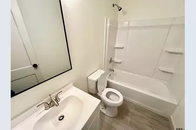 611 Hickory, Hughes Springs, TX 75656 - Photo 17