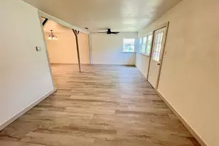 611 Hickory, Hughes Springs, TX 75656 - Photo 9