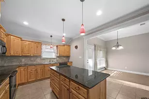 601 Penny Ln, Lindale, TX 75771 - Photo 7