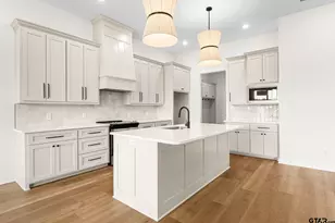 15302 County Rd 1100, Tyler, TX 75703 - Photo 7