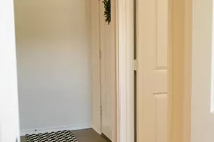 203 Parker Oaks Dr, Chandler, TX 75758 - Photo 39