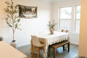 203 Parker Oaks Dr, Chandler, TX 75758 - Photo 17