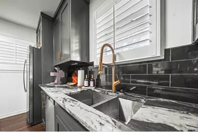 400 Lindsey Ln, Tyler, TX 75701 - Photo 7