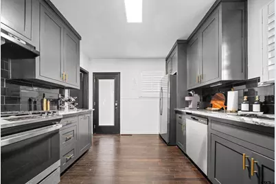 400 Lindsey Ln, Tyler, TX 75701 - Photo 9