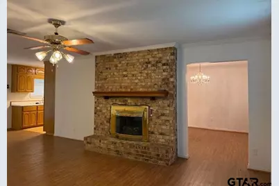 219 Powell, Tyler, TX 75703 - Photo 5