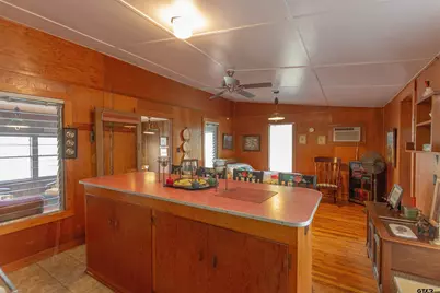 19899 Southside Cir, Winona, TX 75792 - Photo 13