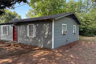 211 Garner Ln, Jacksonville, TX 75766 - Photo 3