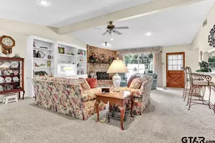 321 Lakeview Dr, Hideaway, TX 75771 - Photo 5