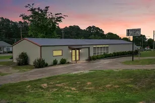 521 E Front St, Hawkins, TX 75765 - Photo 21