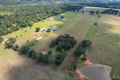 9303 W Cr 468, Henderson, TX 75654 - Photo 15
