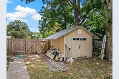 304 Holbrook, Mt Vernon, TX 75457 - Photo 27