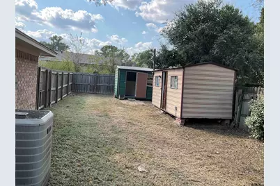 8307 Garrett, Tyler, TX 75703 - Photo 17