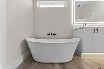 16413 Clearview Drive, Lindale, TX 75771 - Photo 21