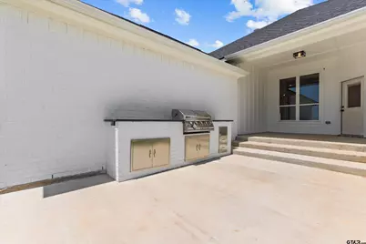 16413 Clearview Drive, Lindale, TX 75771 - Photo 9