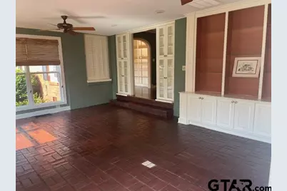 114 E Second, Tyler, TX 75701 - Photo 17