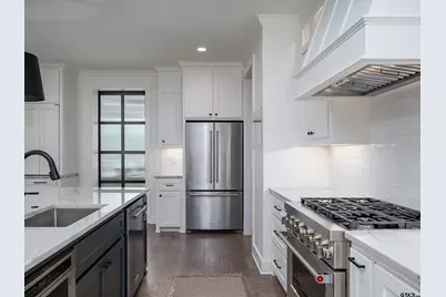 1555 Maple Circle, Tyler, TX 75703 - Photo 13