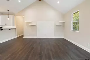 9710 W Lakeshore Dr, Tyler, TX 75709 - Photo 5