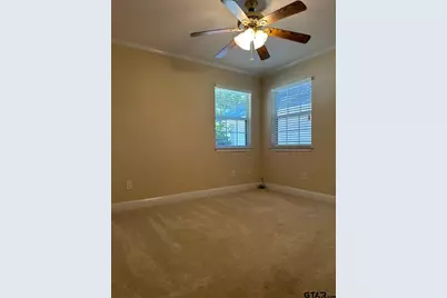 1052 Greenbriar Trl, Holly Lake Ranch, TX 75765 - Photo 21