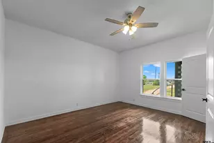 809 S Houston, Bullard, TX 75757 - Photo 17