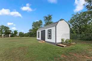 809 S Houston, Bullard, TX 75757 - Photo 7