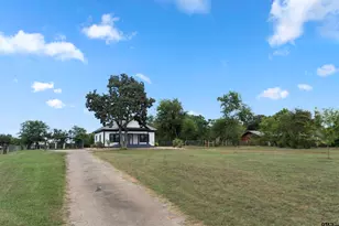 809 S Houston, Bullard, TX 75757 - Photo 9