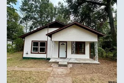 1102 Myrtle, Kilgore, TX 75662 - Photo 1