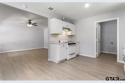 1816 Alice St, Tyler, TX 75702 - Photo 9