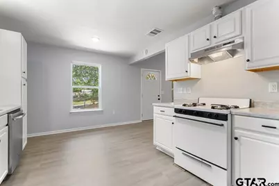 1816 Alice St, Tyler, TX 75702 - Photo 13