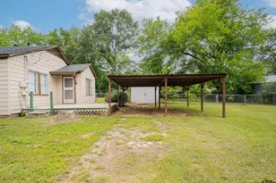 2812 Bernice St, Gladewater, TX 75647 - Photo 17