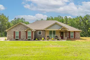 525 Lake Gladewater Rd, Gladewater, TX 75647 - Photo 1