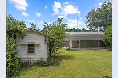 909 Elizabeth St, Gilmer, TX 75644 - Photo 41
