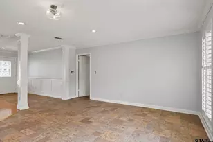 909 Elizabeth St, Gilmer, TX 75644 - Photo 11