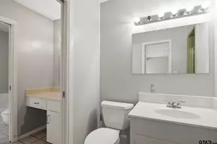 909 Elizabeth St, Gilmer, TX 75644 - Photo 35