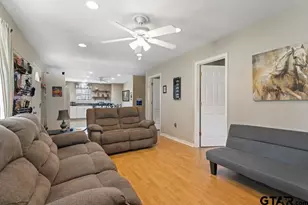 21310 Scenic Cir, Chandler, TX 75758 - Photo 9