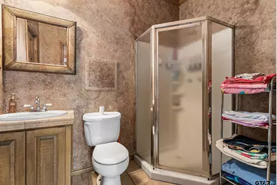 9040 County Road 3600, Brownsboro, TX 75756 - Photo 37