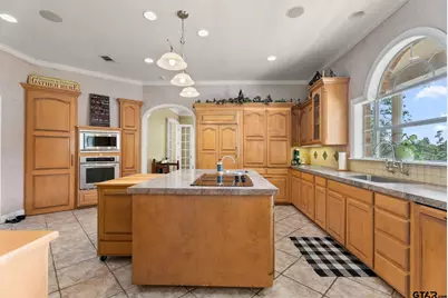 9040 County Road 3600, Brownsboro, TX 75756 - Photo 15