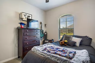 225 Patience Ave, Lindale, TX 75771 - Photo 17