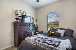 225 Patience Ave, Lindale, TX 75771 - Photo 17