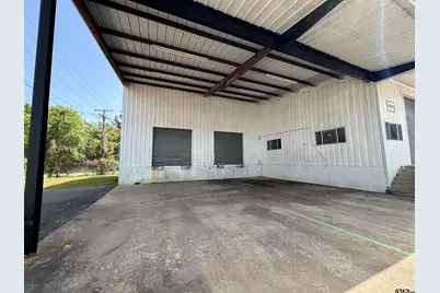 2005 Tile Factory Rd, Palestine, TX 75801 - Photo 9