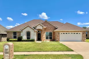 610 Spencer Lane, Tyler, TX 75704 - Photo 1