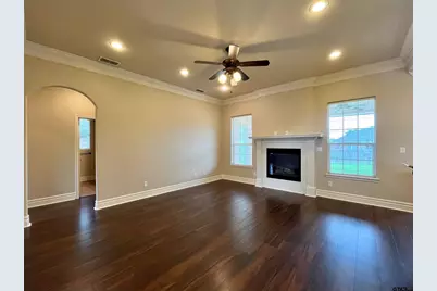 610 Spencer Ln, Tyler, TX 75704 - Photo 7