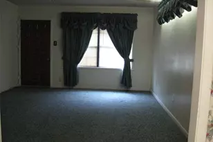 105 Bellview, Palestine, TX 75803 - Photo 3