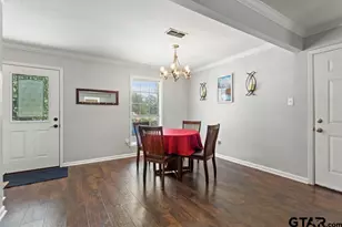 3235 Curtis Dr, Tyler, TX 75701 - Photo 13