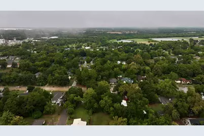 611 College St, Sulphur Springs, TX 75482 - Photo 3