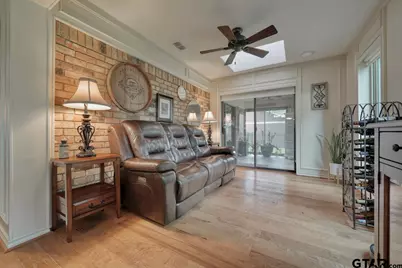 220 Texas Dr, Hideaway, TX 75771 - Photo 13